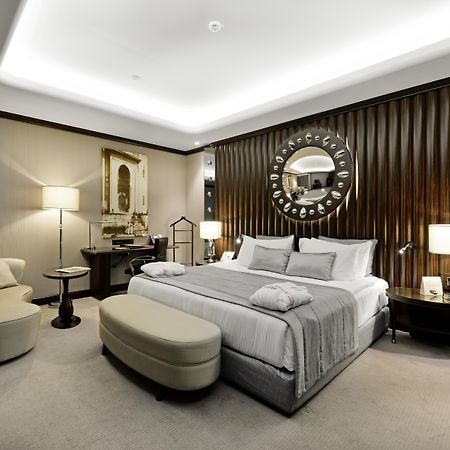 Crowne Plaza Bursa Convention Center & Thermal Spa By Ihg Eksteriør bilde A bedroom at the hotel