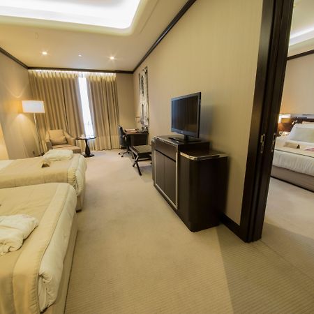 Crowne Plaza Bursa Convention Center & Thermal Spa By Ihg Eksteriør bilde Family room
