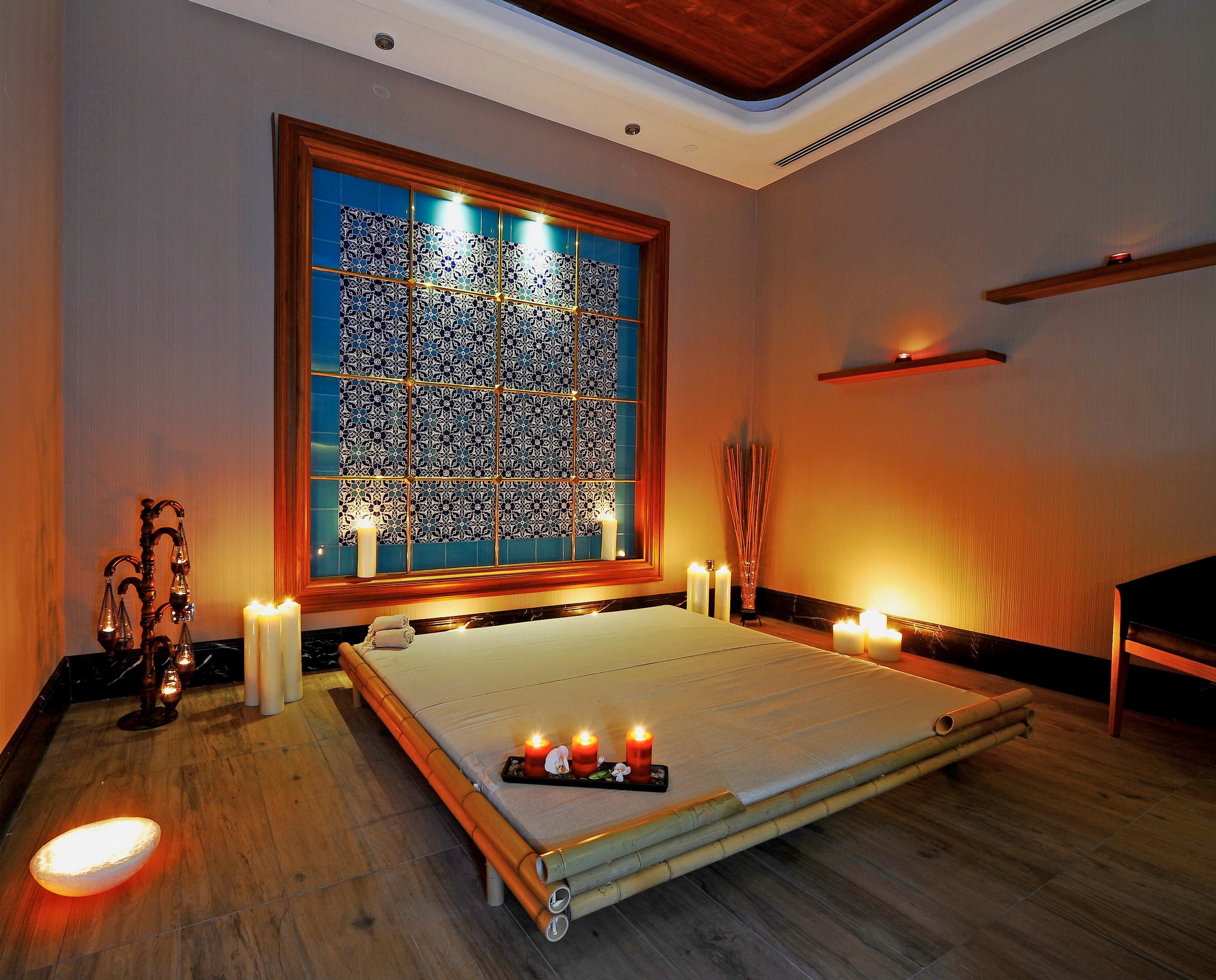 Crowne Plaza Bursa Convention Center & Thermal Spa By Ihg Eksteriør bilde A massage room at a spa