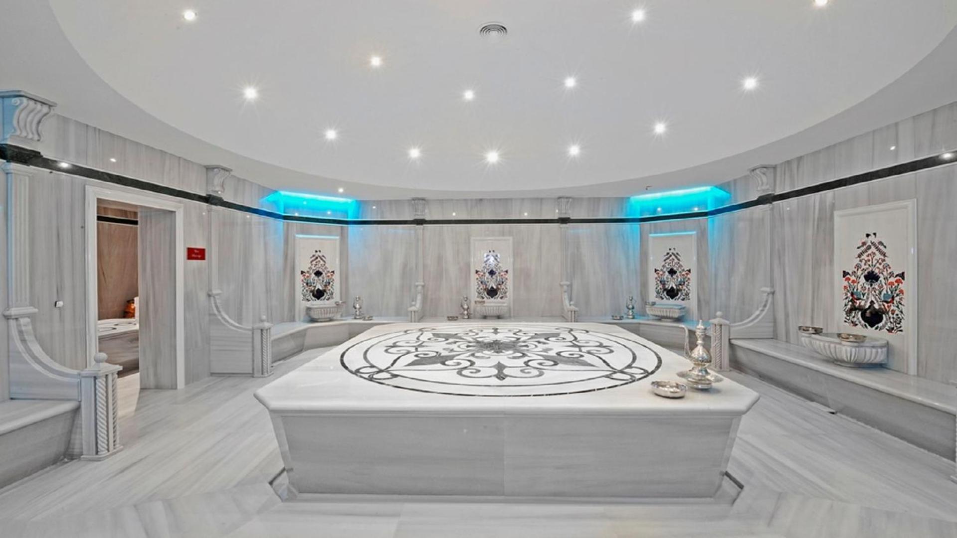 Crowne Plaza Bursa Convention Center & Thermal Spa By Ihg Eksteriør bilde Turkish bath